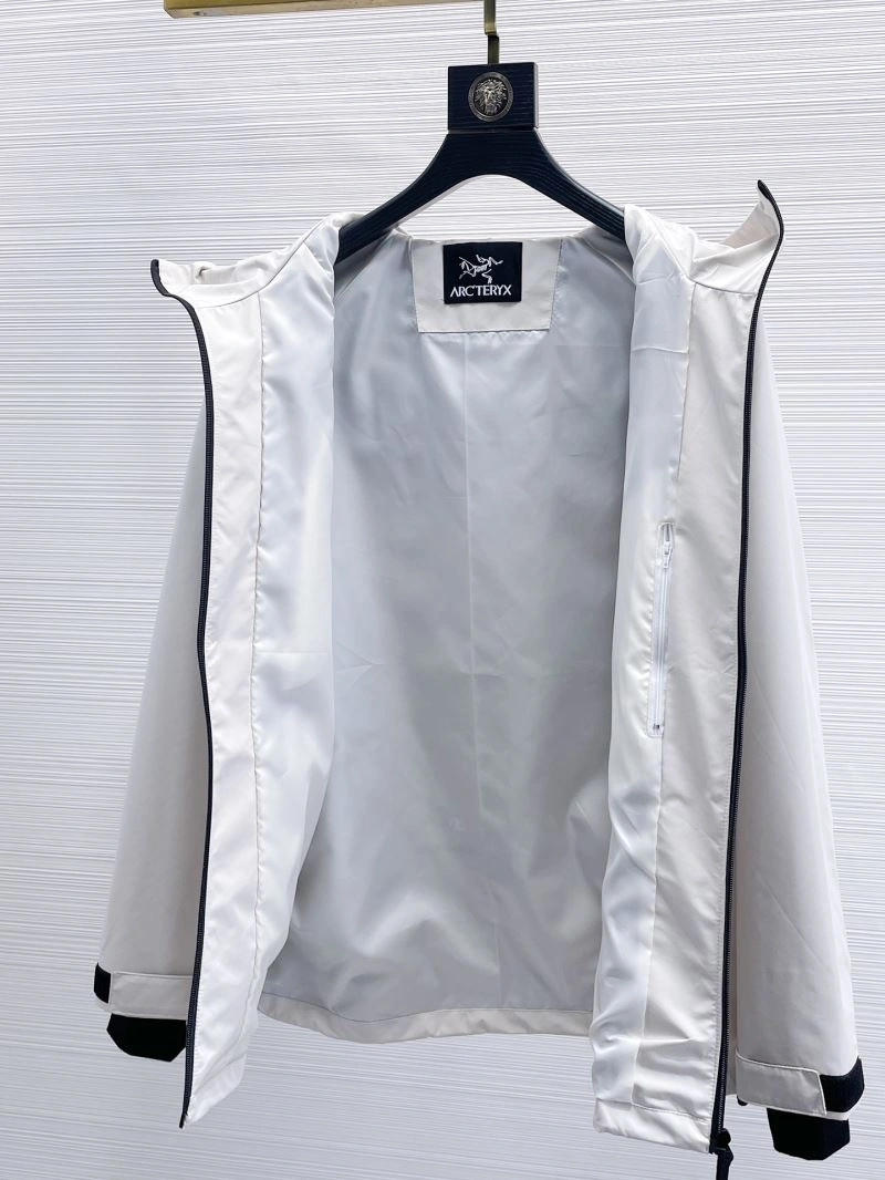 Unique Arcteryx Outwear 159849