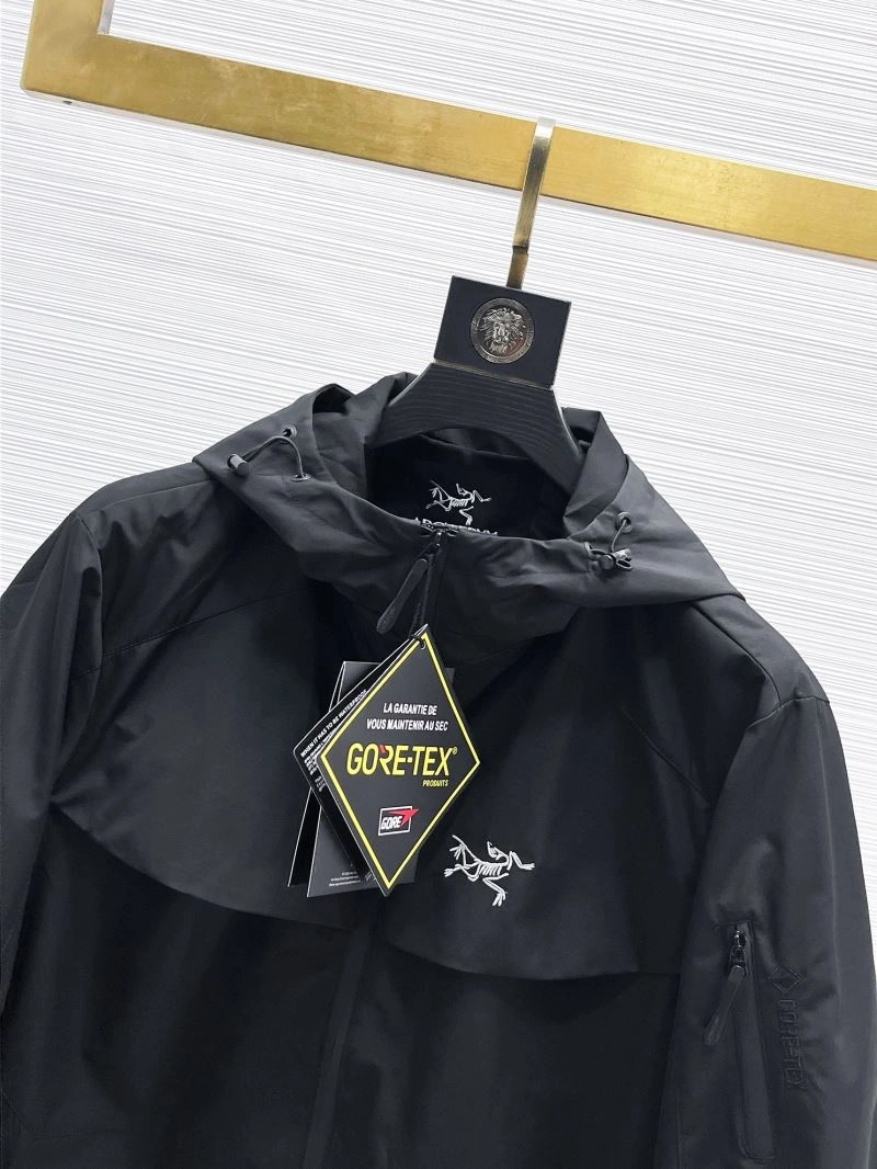 Versatile Arcteryx Outwear 159846
