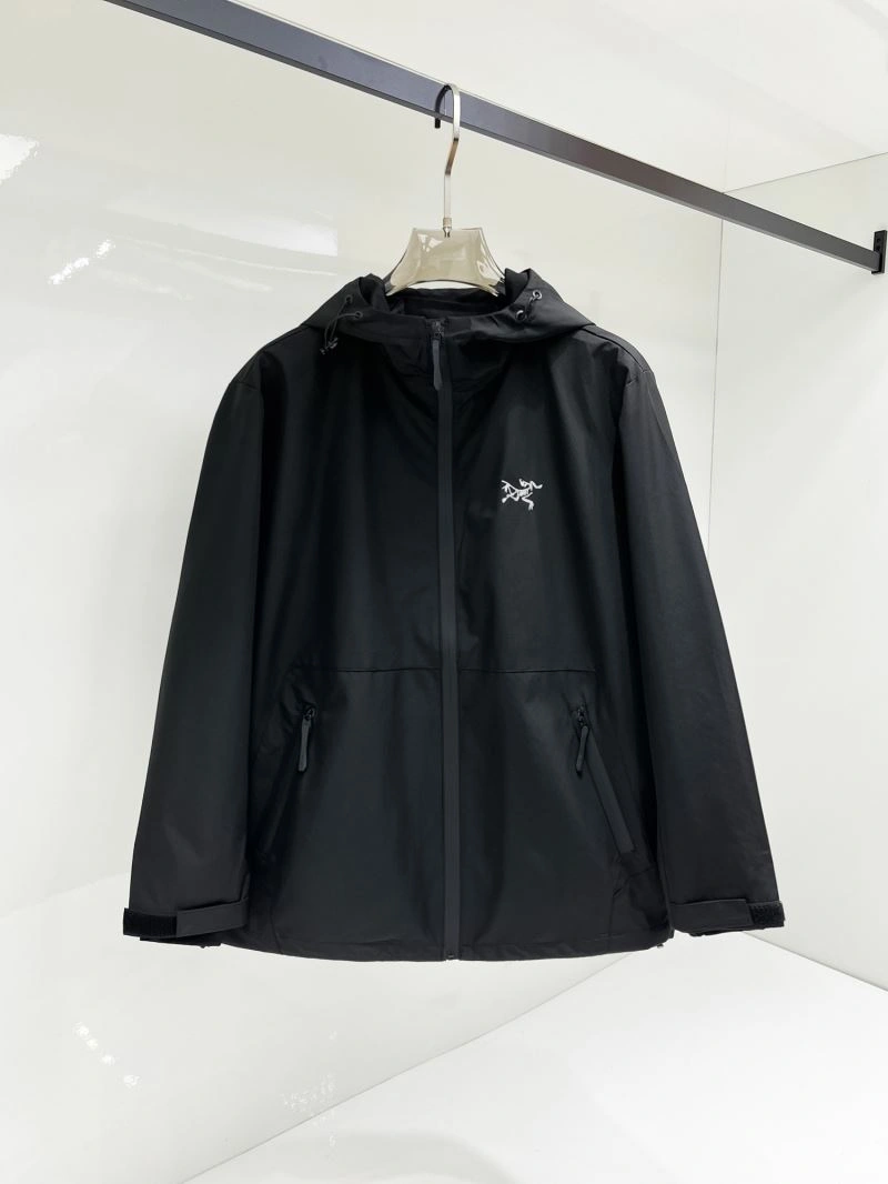 Arcteryx Outwear OnTrend 159885