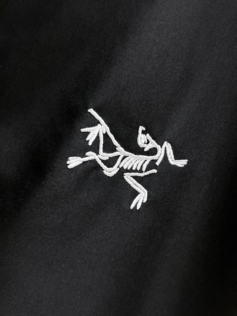 Arcteryx Outwear OnTrend 159885