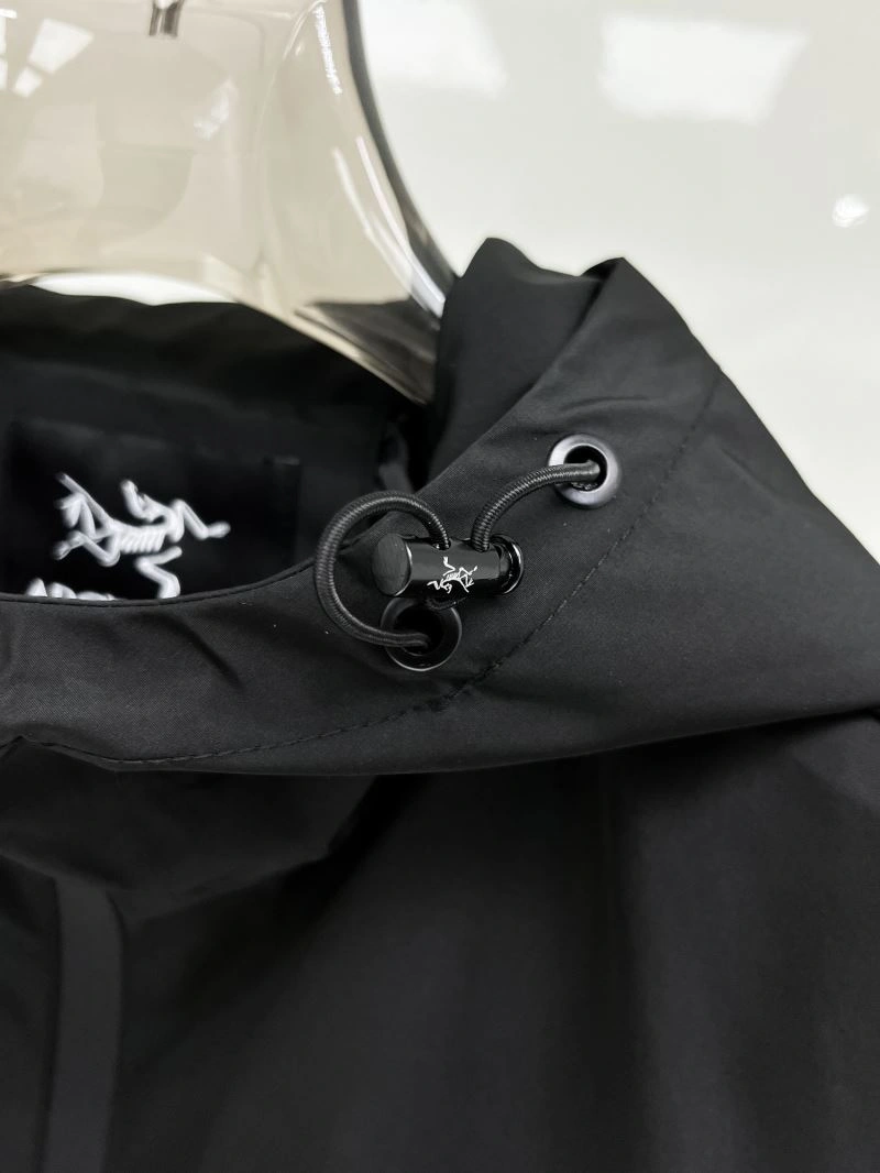 Arcteryx Outwear OnTrend 159885
