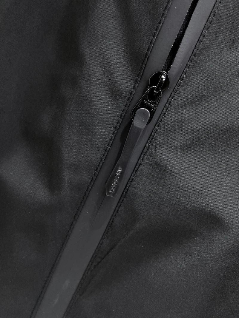 Arcteryx Outwear OnTrend 159885