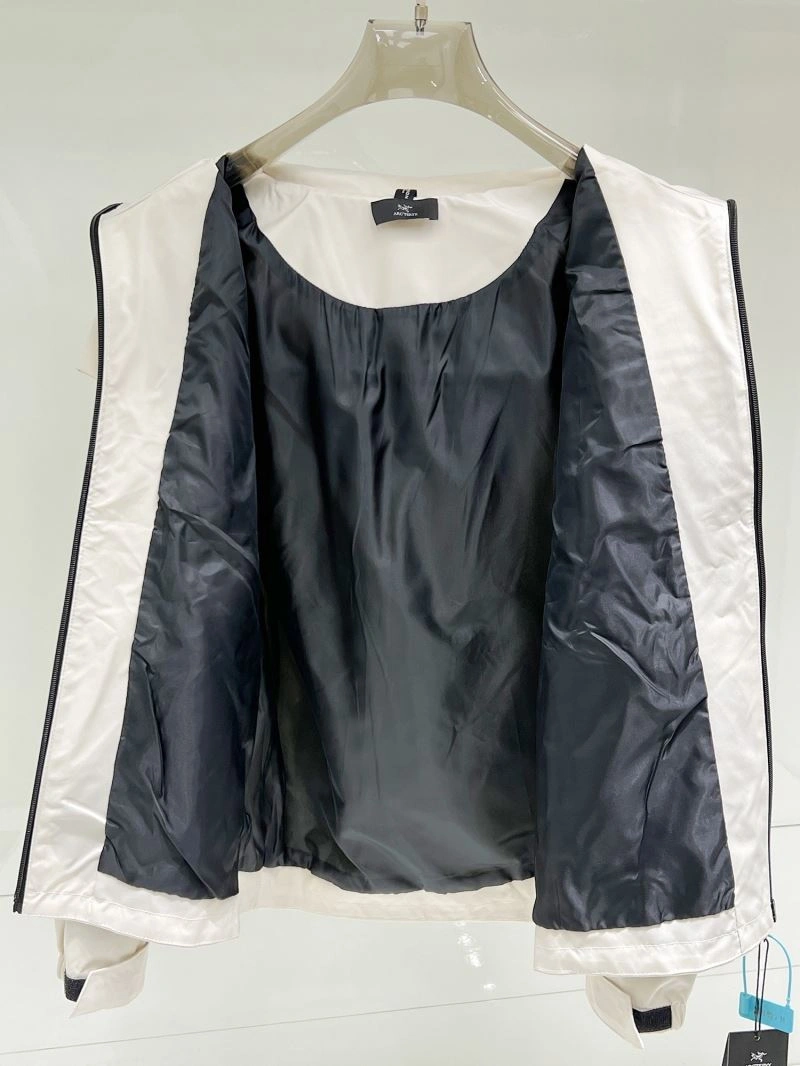 Effortless Arcteryx Outwear 159916