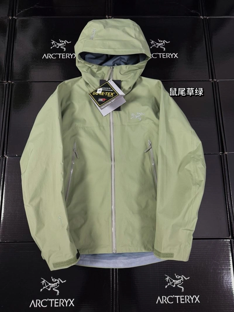 Arcteryx Outwear Sleek 159829