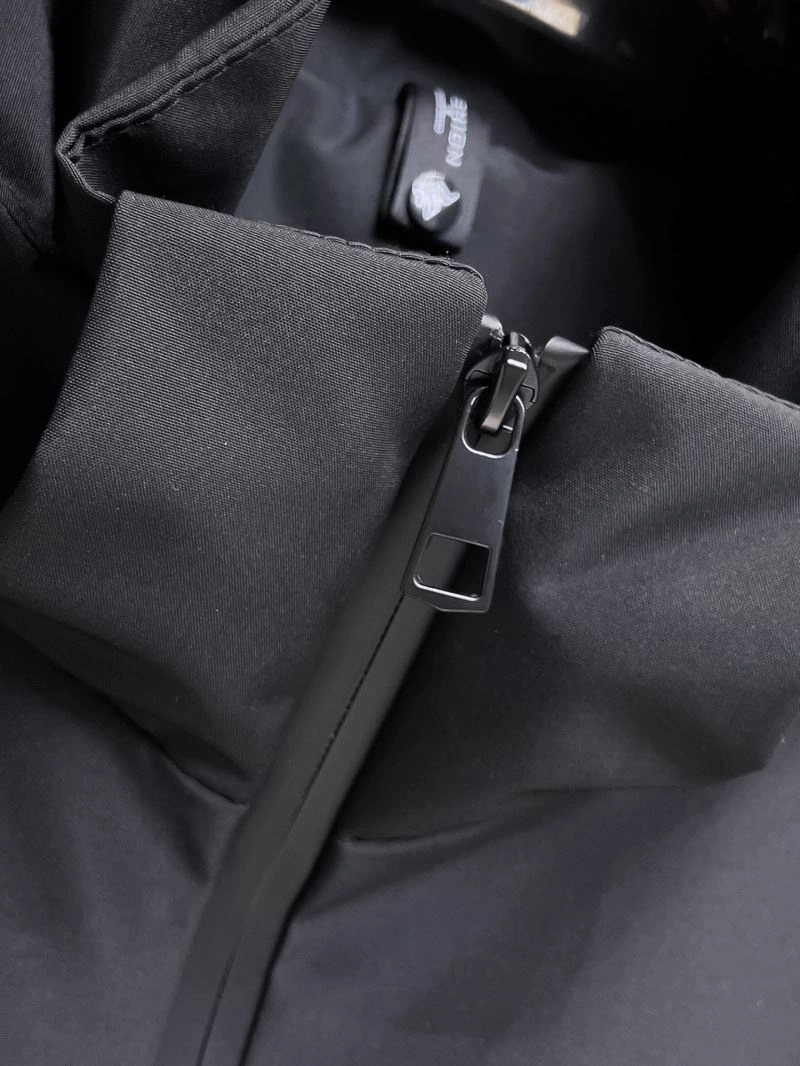 Flexible Arcteryx Outwear 159826