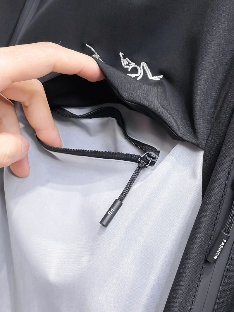 Flexible Arcteryx Outwear 159826