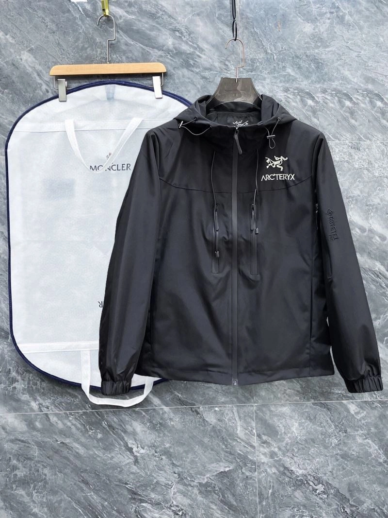 Arcteryx Outwear Youthful 159824