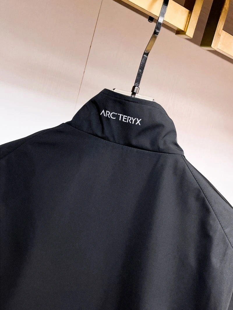 Arcteryx Outwear Minimalist 159821