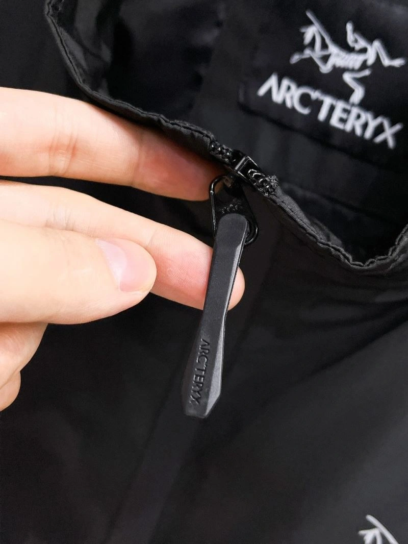 Arcteryx Outwear Minimalist 159821