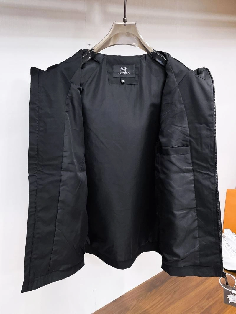 Arcteryx Outwear Effortless 159817