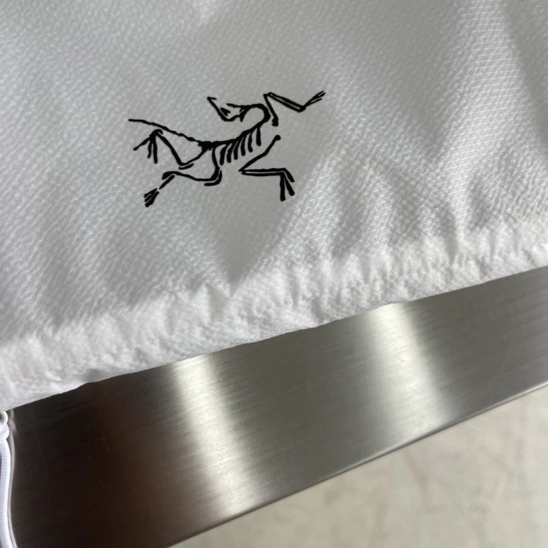 Arcteryx Outwear ModernLook 158839