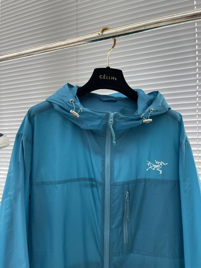Versatile Arcteryx Outwear 158876