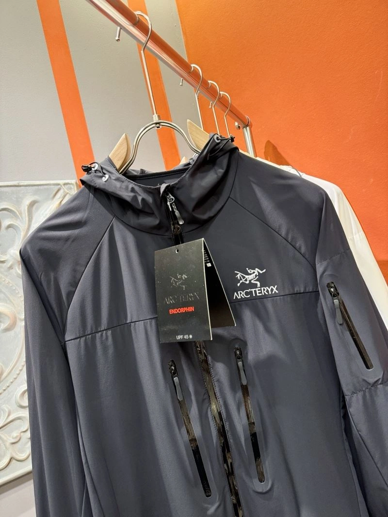 Arcteryx Outwear HighPerformance 158869