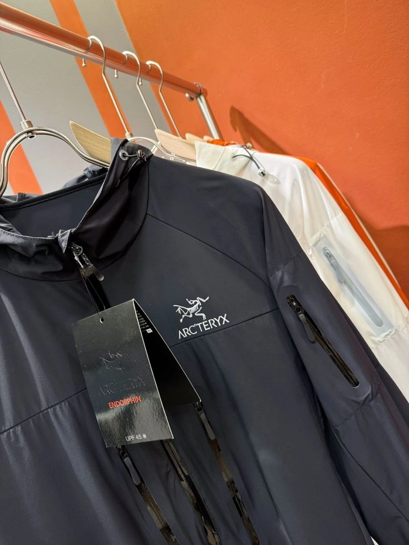 Arcteryx Outwear HighPerformance 158869