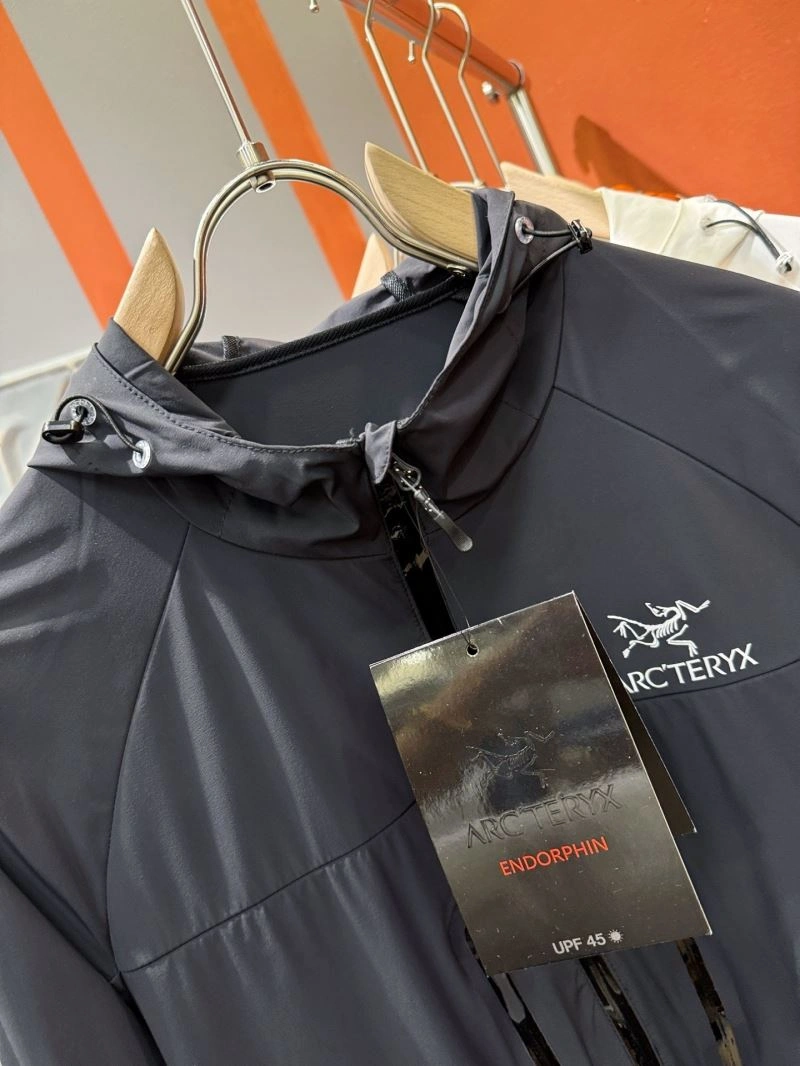 Arcteryx Outwear HighPerformance 158869