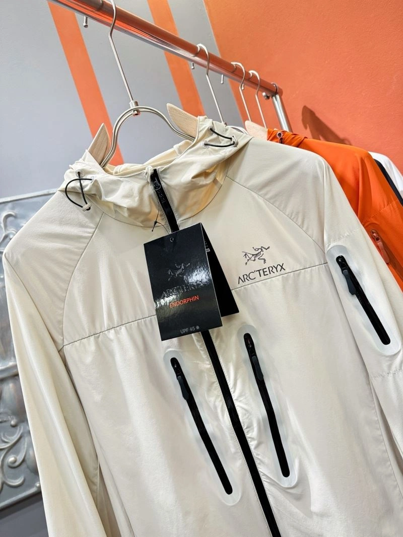 Stretchable Arcteryx Outwear 158867