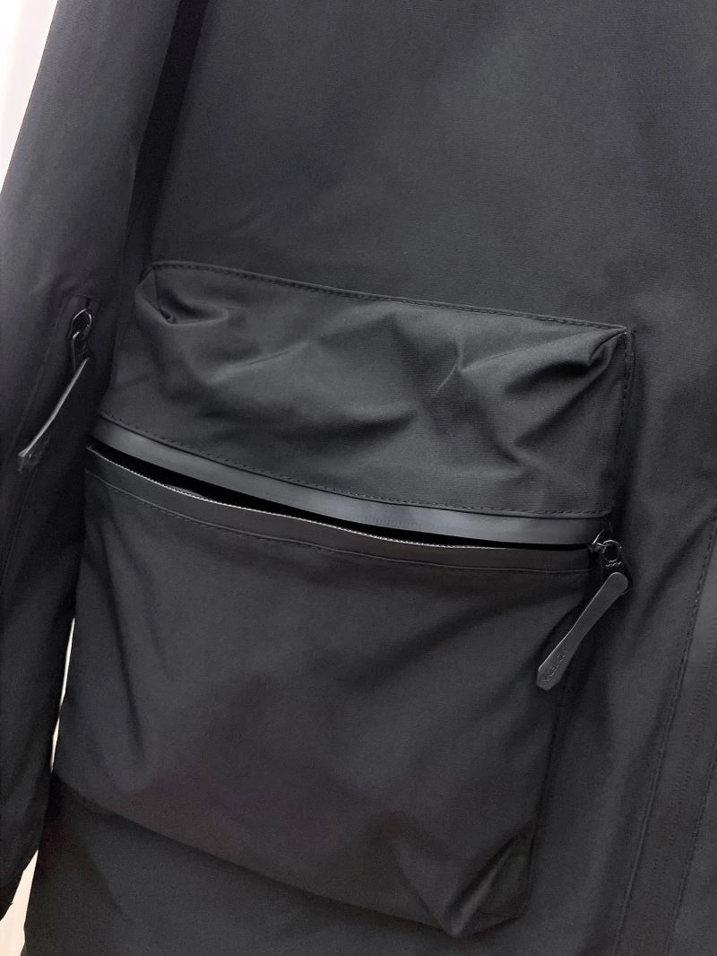 Arcteryx Outwear MoistureWicking 158866