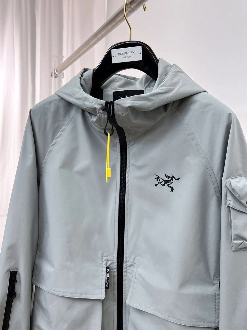 Arcteryx Outwear Bold 158825