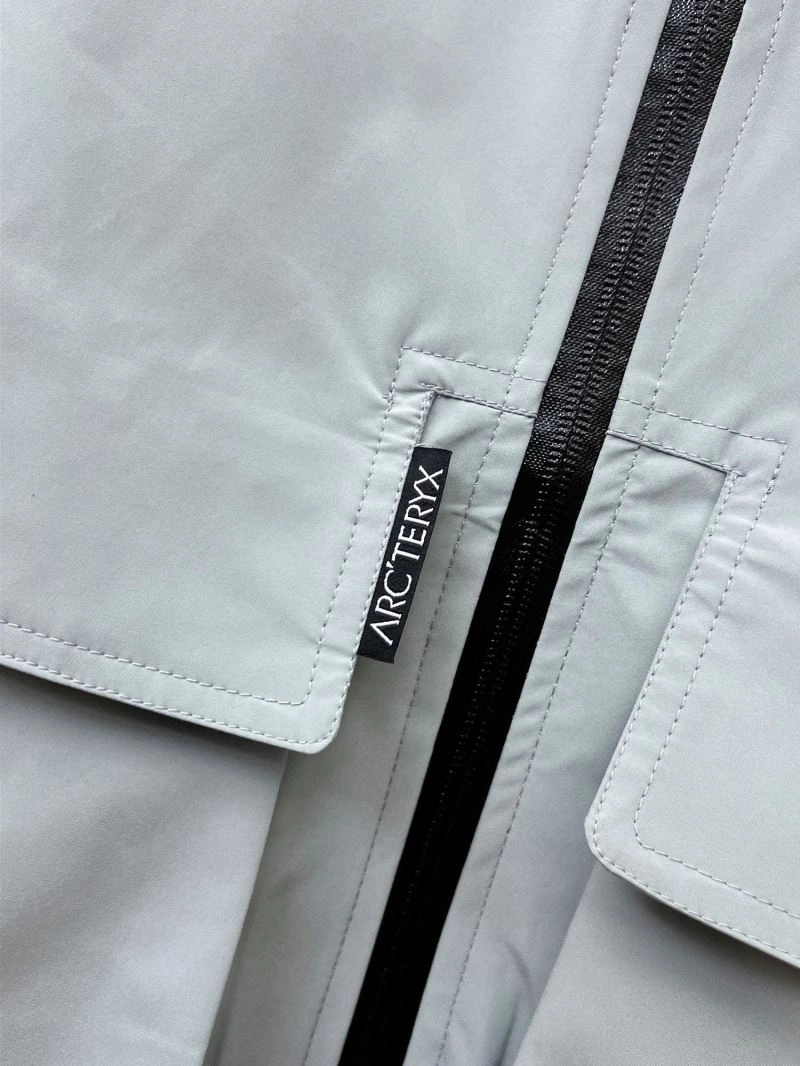 Arcteryx Outwear Bold 158825