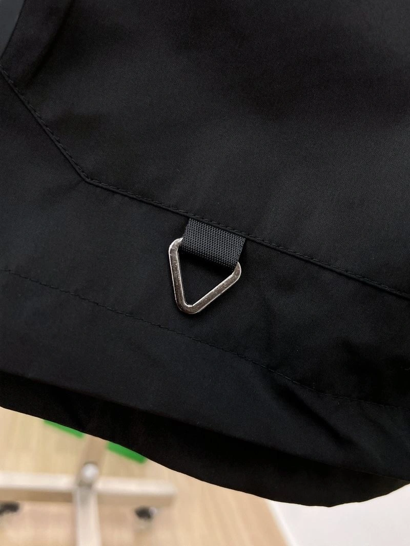Snug Arcteryx Outwear 158823