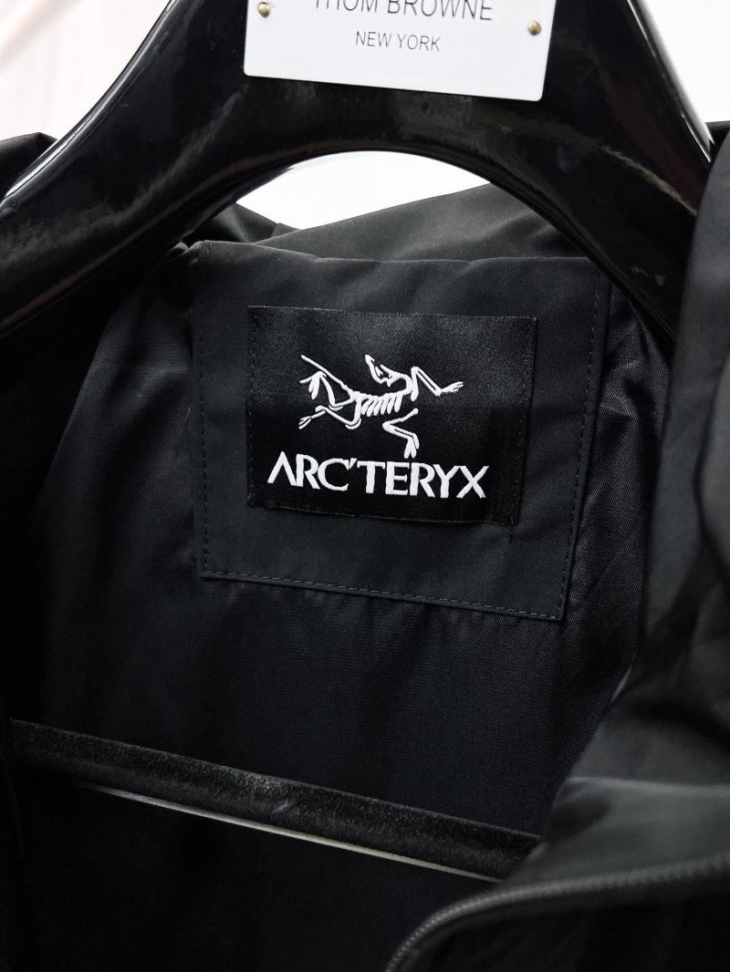Resilient Arcteryx Outwear 158820