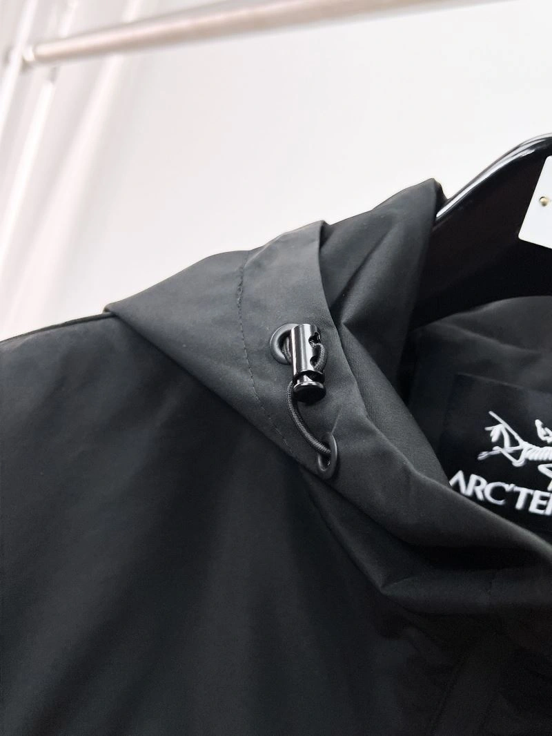 Resilient Arcteryx Outwear 158820