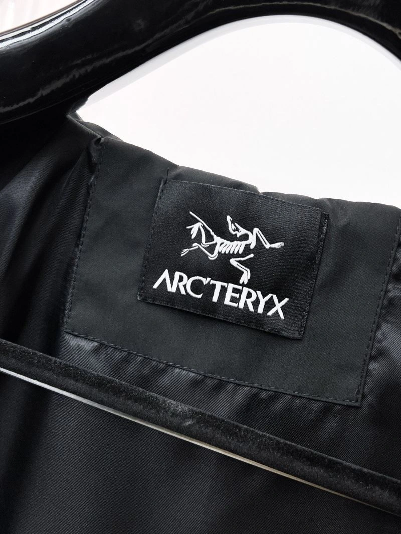 ModernLook Arcteryx Outwear 158819