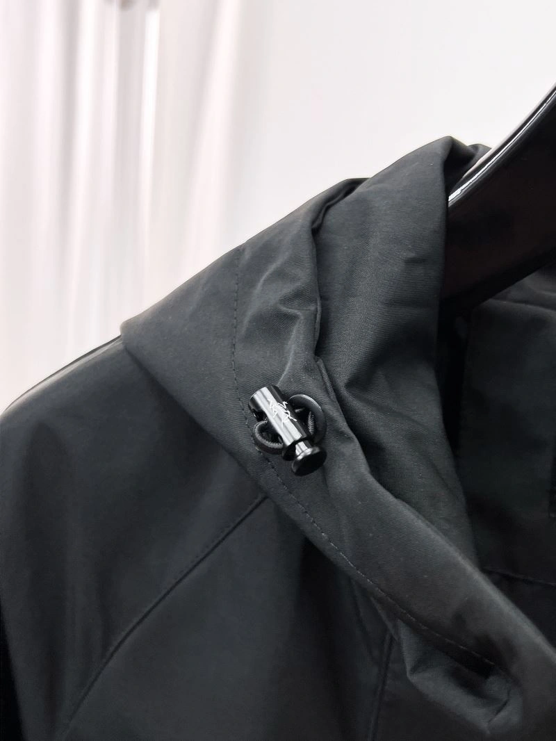 ModernLook Arcteryx Outwear 158819