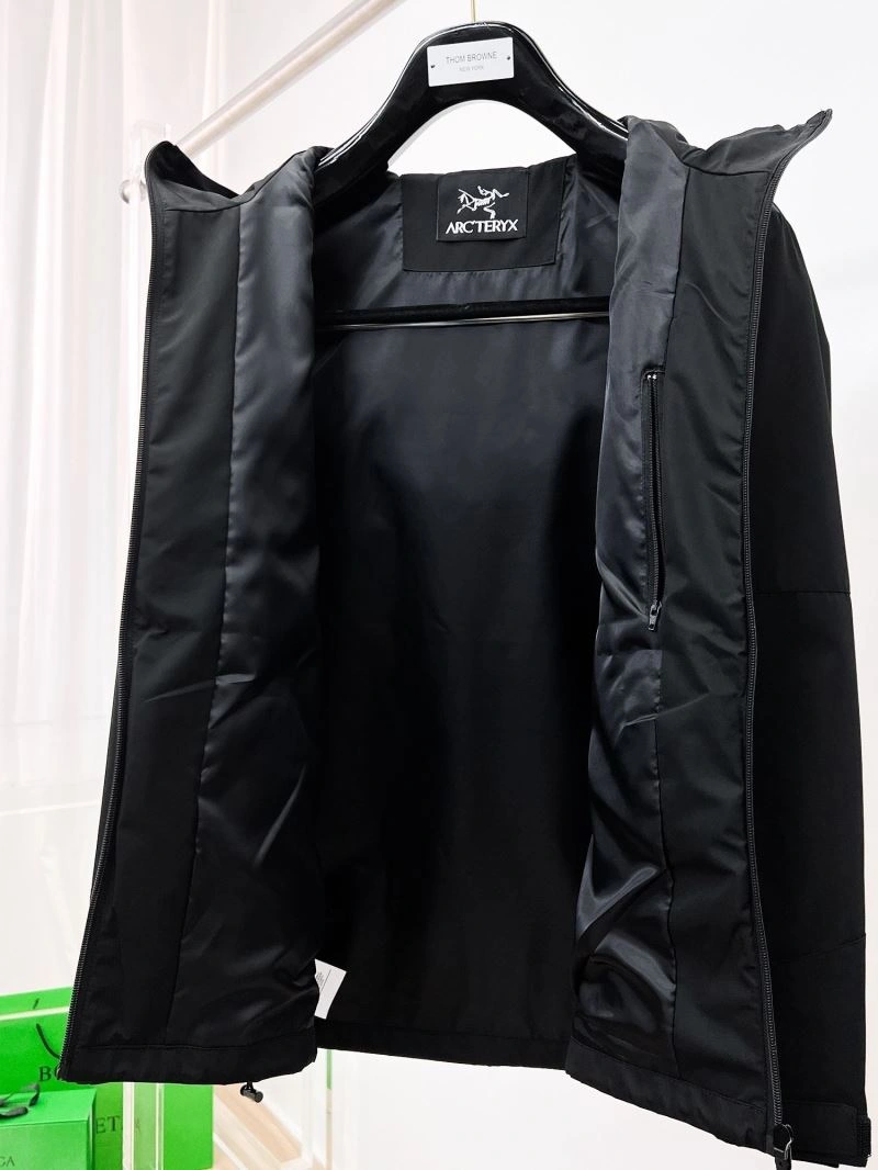 Arcteryx Outwear TravelReady 158818