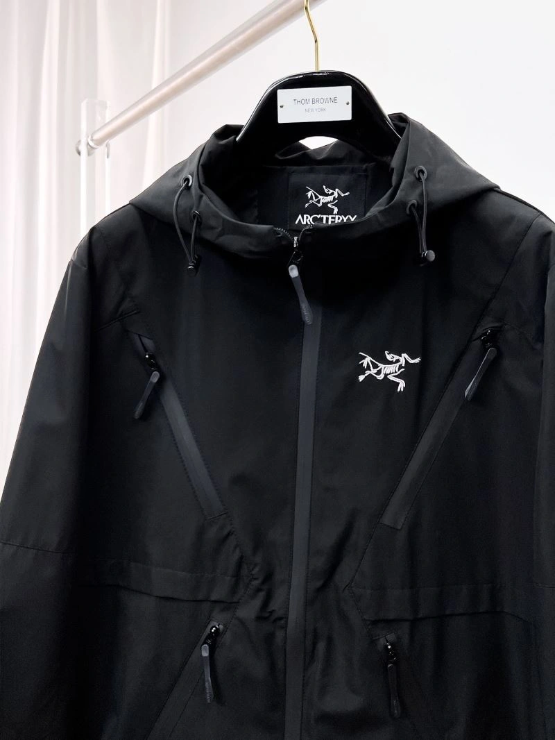 Arcteryx Outwear TravelReady 158818