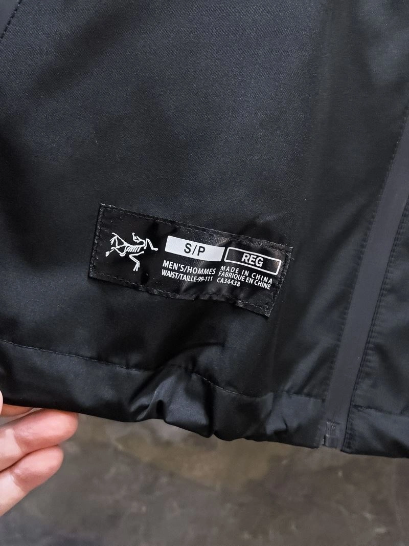 Versatile Arcteryx Outwear 158853