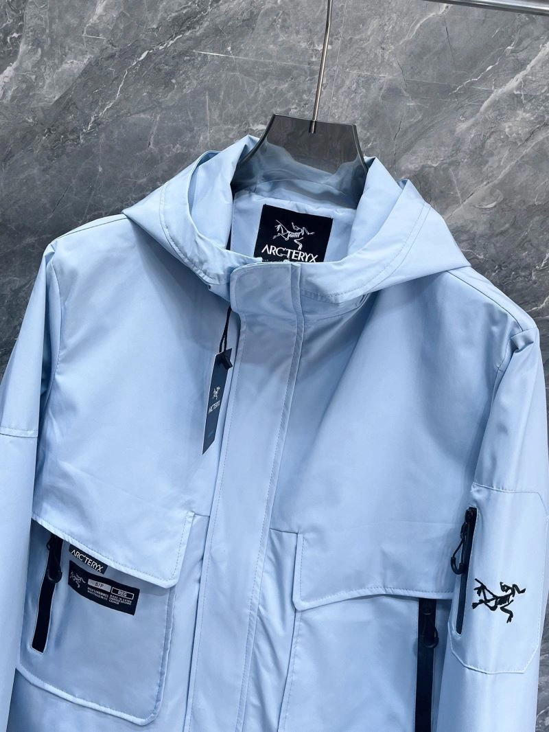 WrinkleFree Arcteryx Outwear 158808