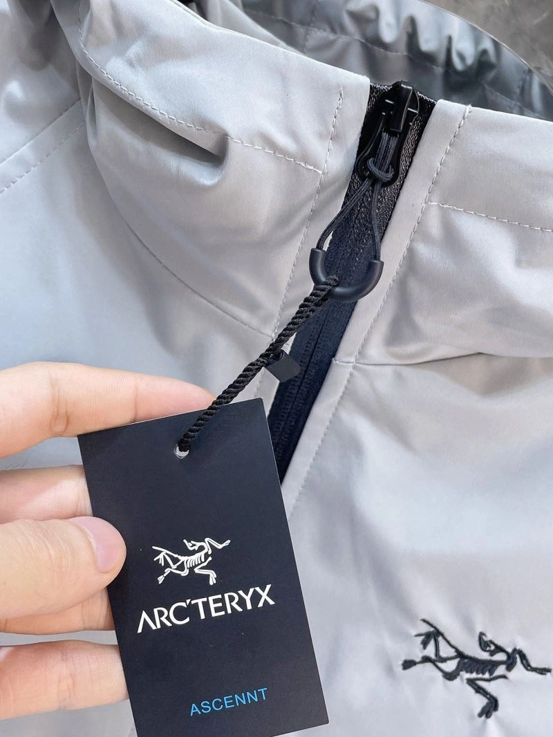 ZipUp Arcteryx Outwear 158847