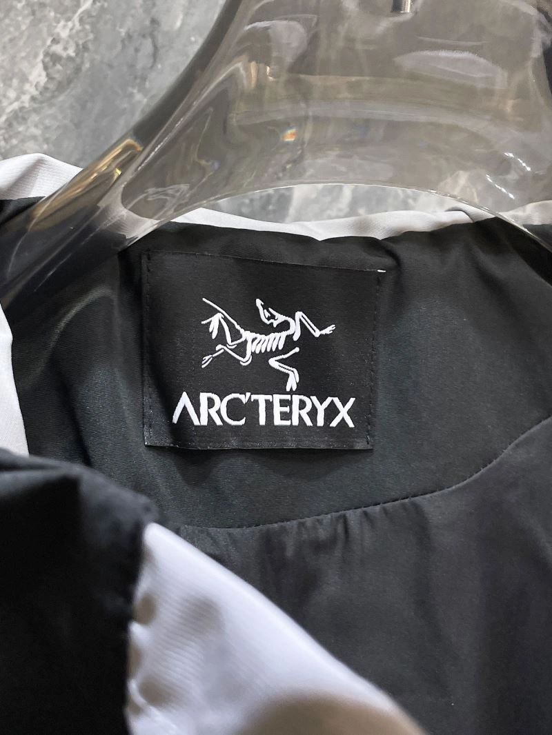Snug Arcteryx Outwear 158807