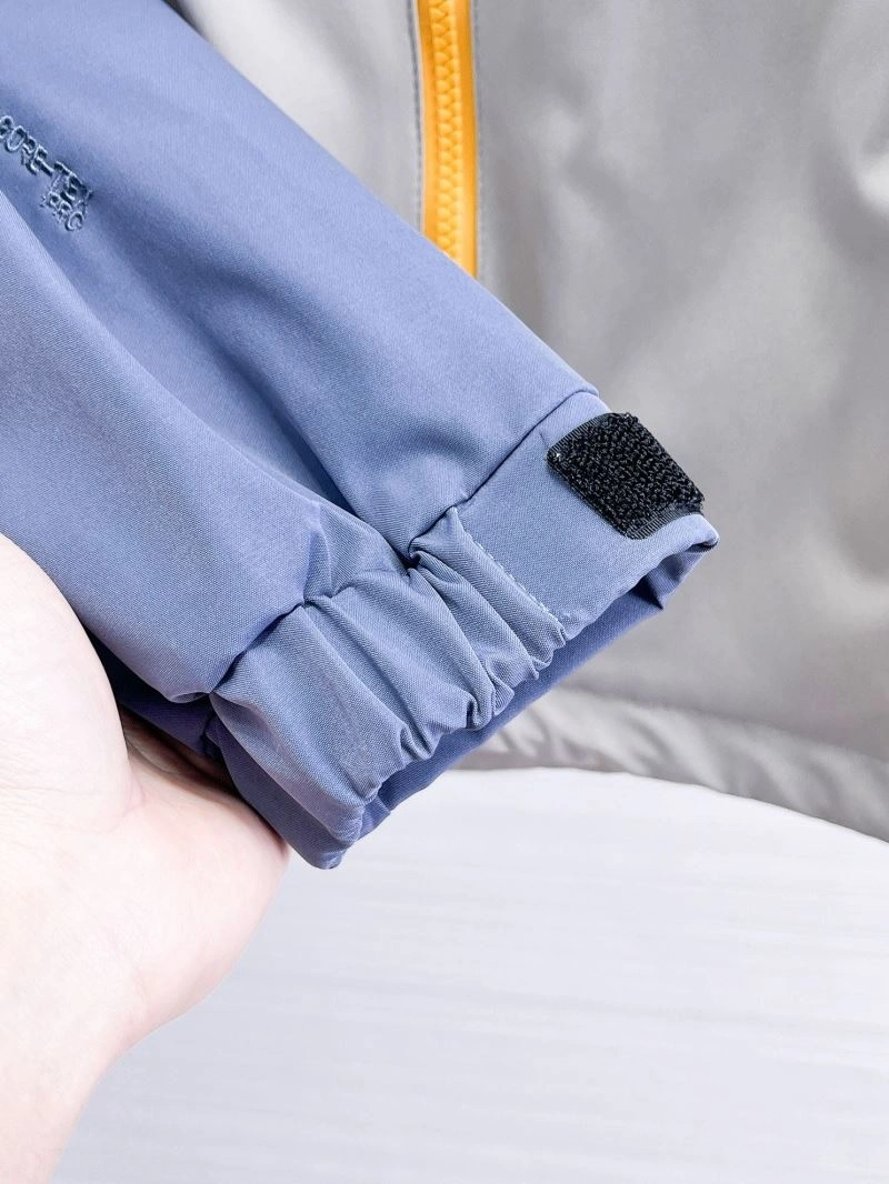 Attractive Arcteryx Outwear 158799