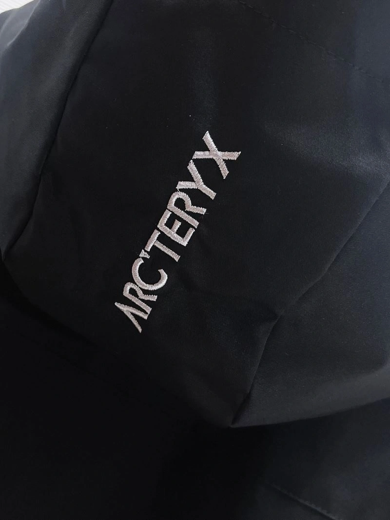 Seasonal Arcteryx Outwear 158795