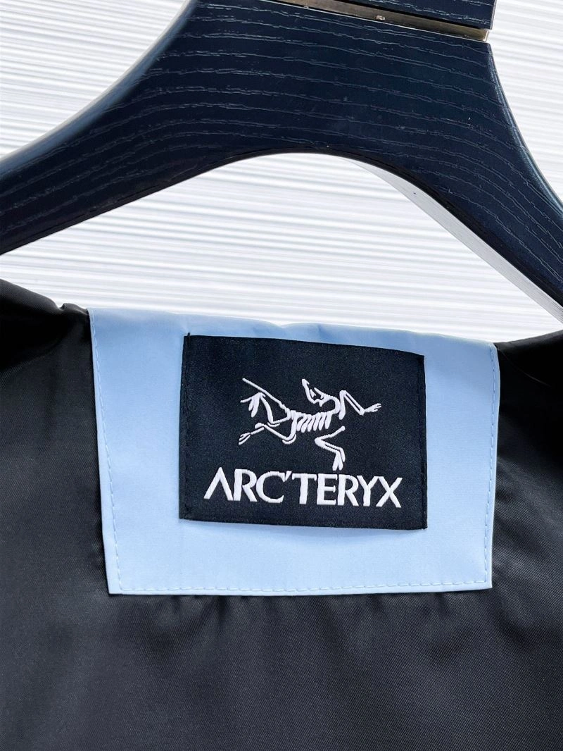 Arcteryx Outwear Lightweight 158835