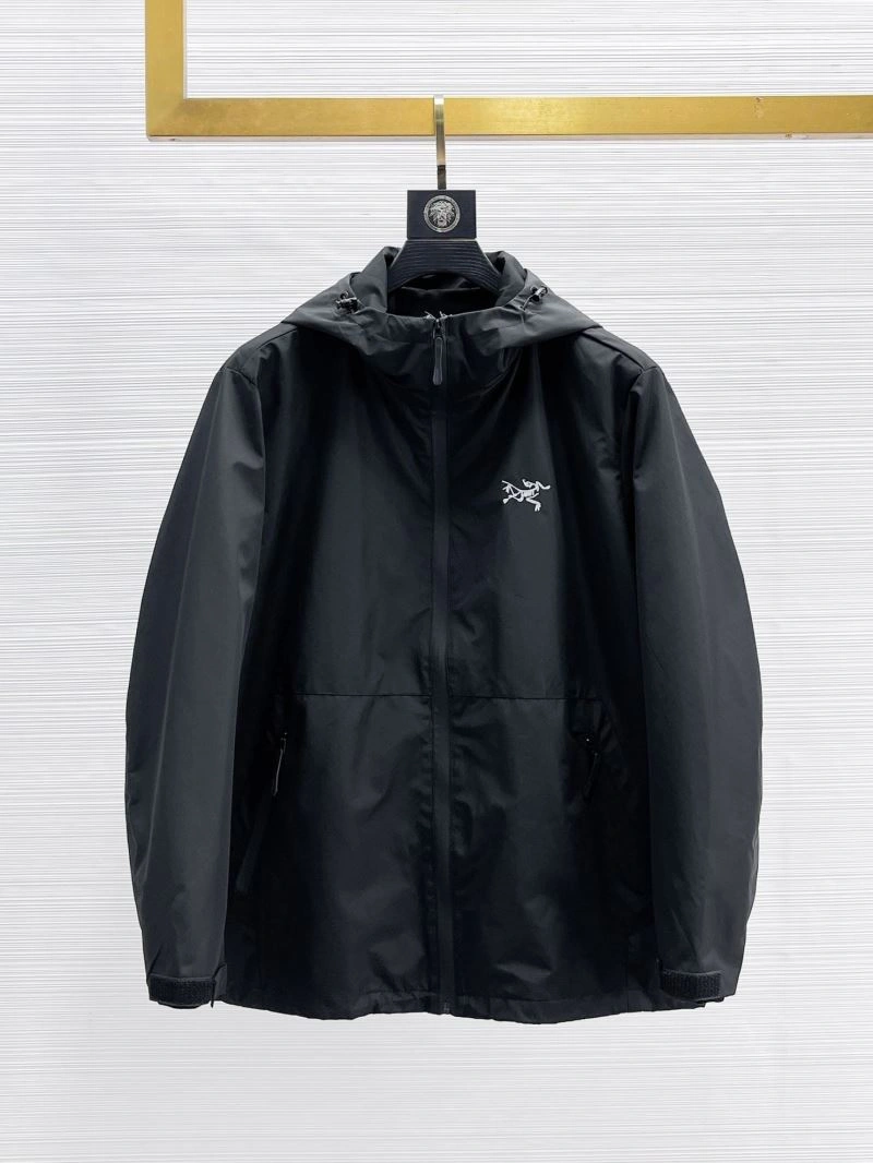 Efficient Arcteryx Outwear 158787