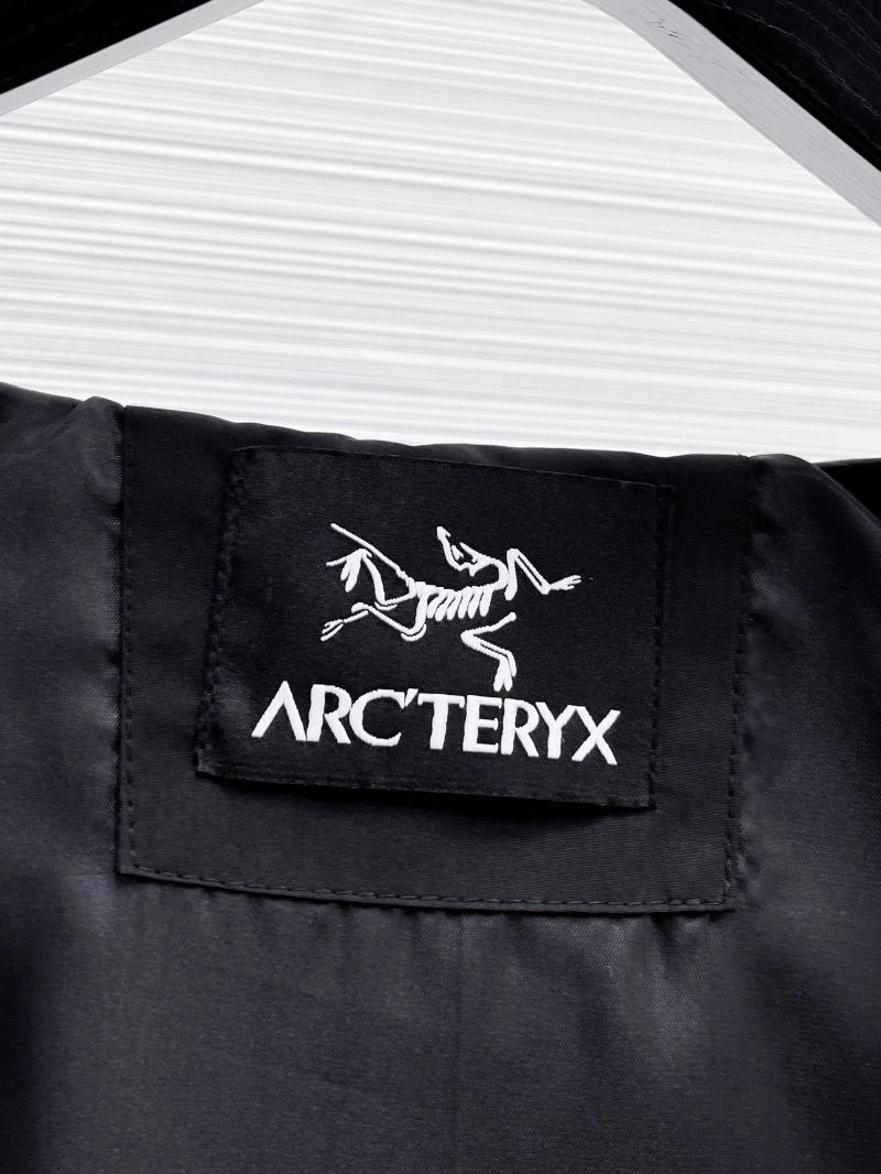 Efficient Arcteryx Outwear 158787