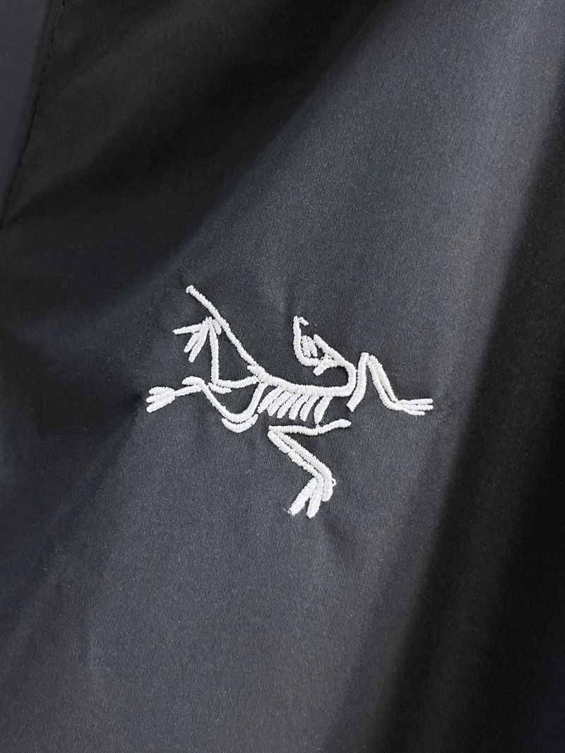 Efficient Arcteryx Outwear 158787