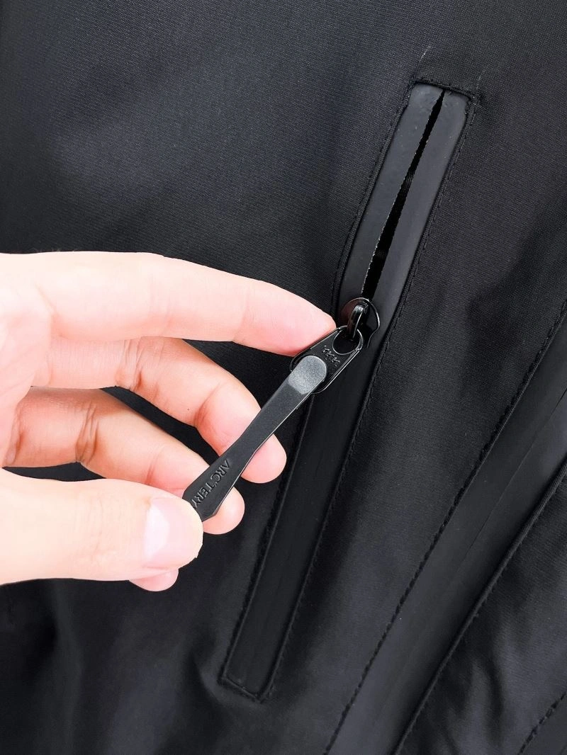 Thermal Arcteryx Outwear 158817