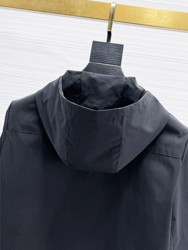 Arcteryx Outwear Premium 158849