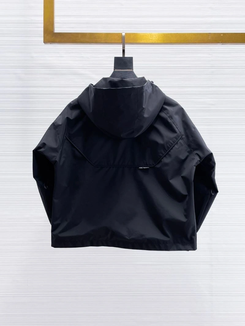 Soft Arcteryx Outwear 158781
