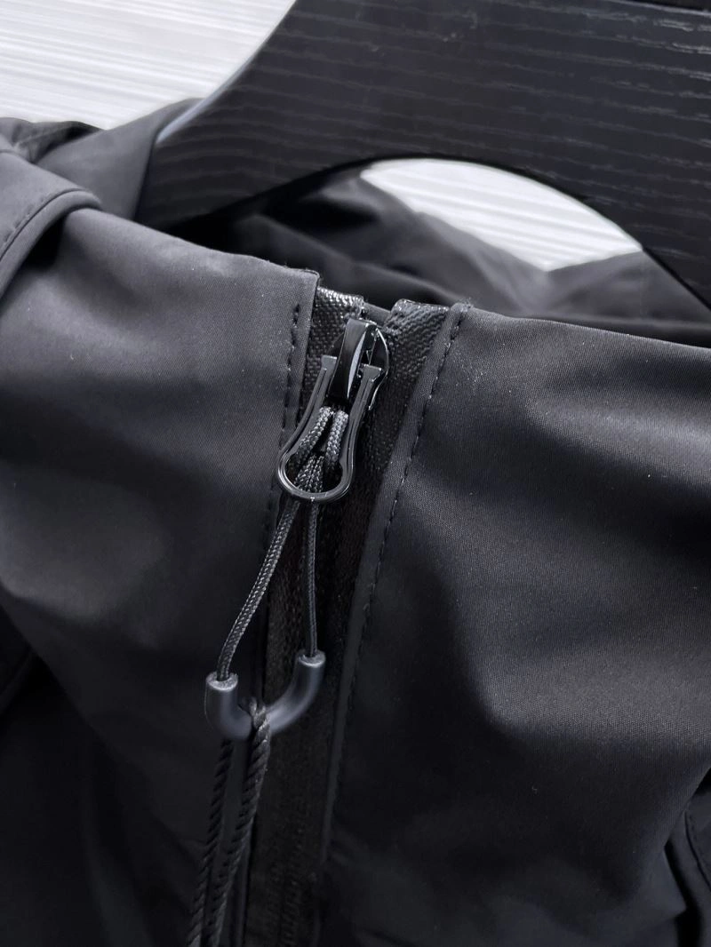 Soft Arcteryx Outwear 158781