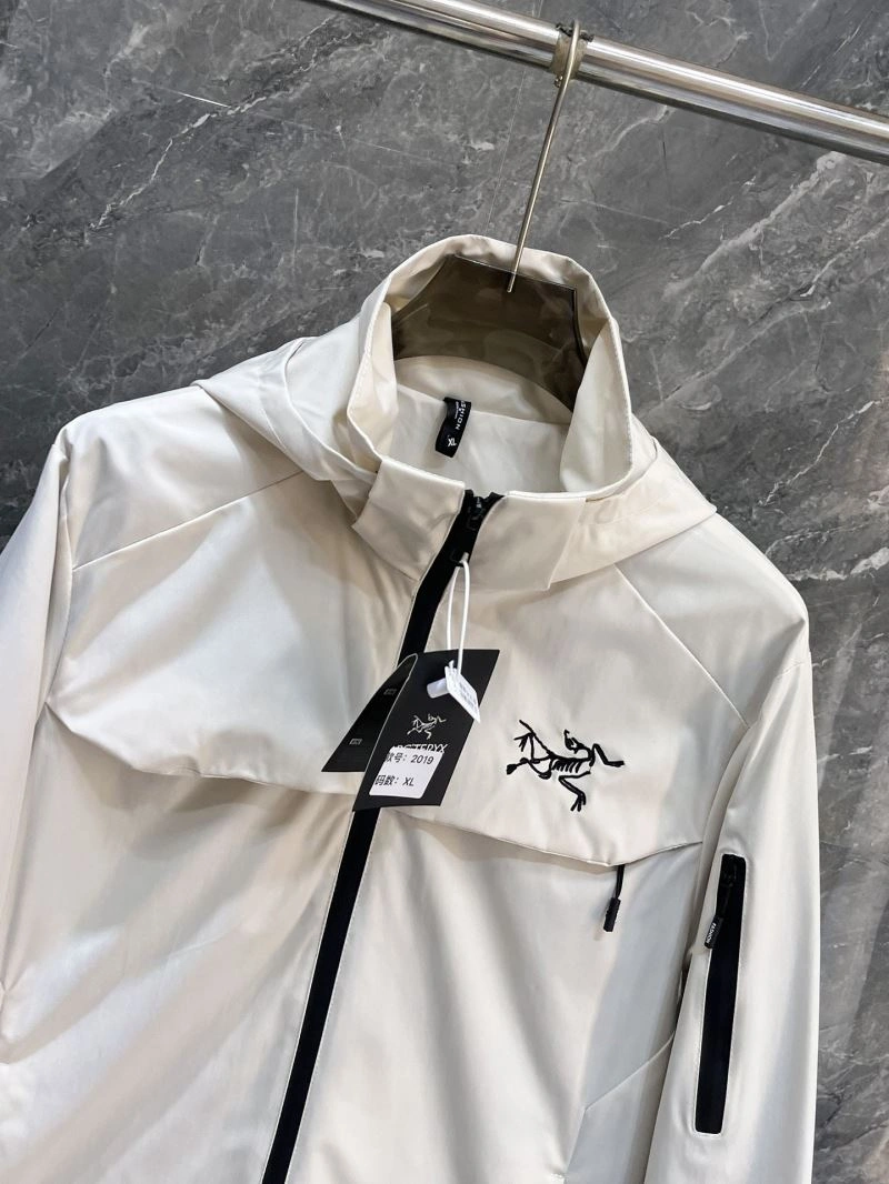 Arcteryx Outwear Bold 158774