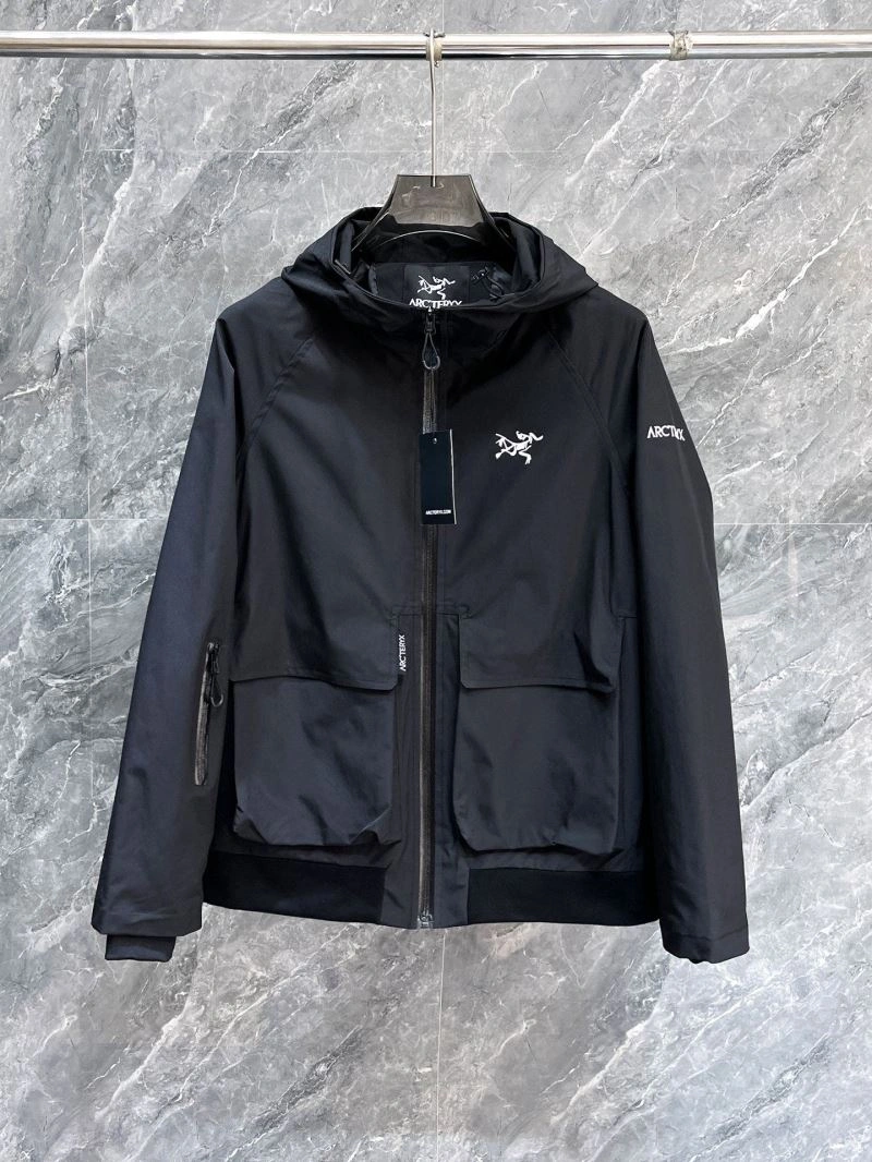 Efficient Arcteryx Outwear 158784