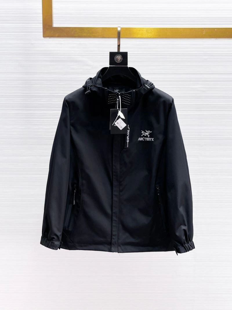 Arcteryx Outwear TopPick 158773