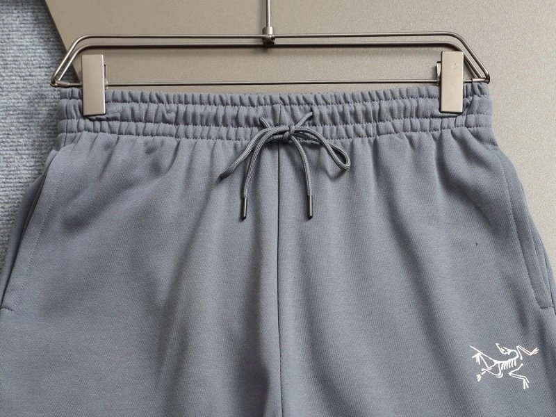 Bold Arcteryx Short Pants 152398