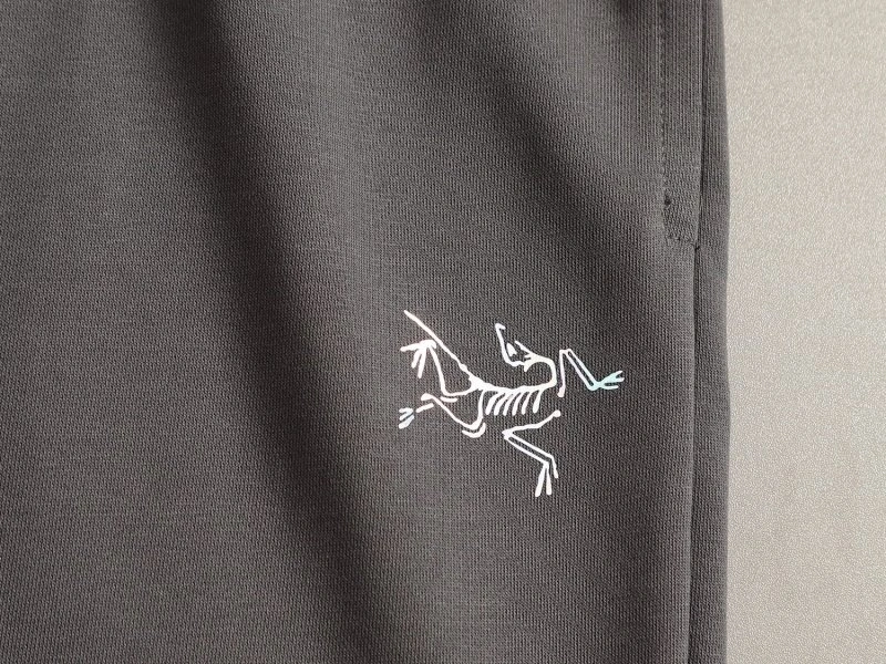 Efficient Arcteryx Short Pants 152395