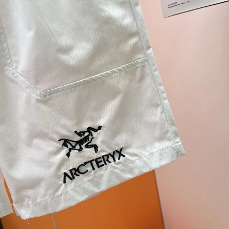 Contemporary Arcteryx Short Pants 163257